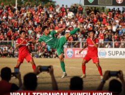 Viral Video Tendangan Kungfu Kiper Persiwah Di Pertandingan Liga Empat Kalimantan Barat